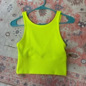 Lululemon power pivot tank top size